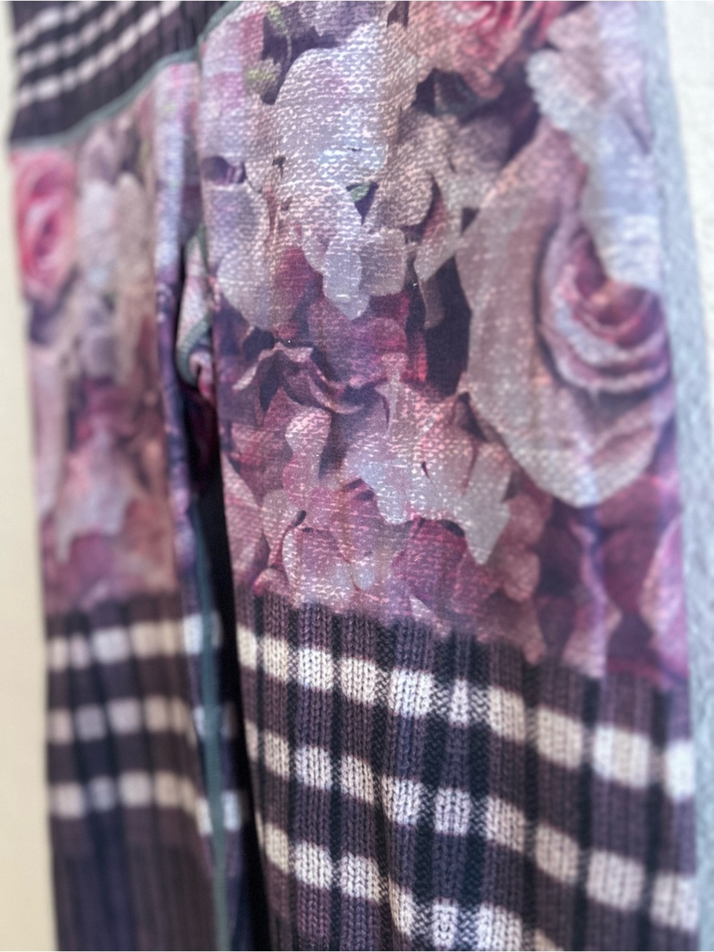 EUC Niyama Sol In Bloom Legging - Picture 10 of 17